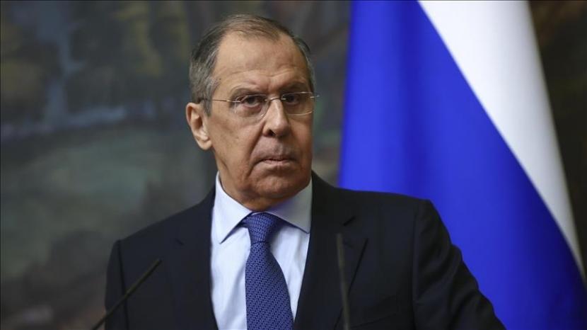 Menteri Luar Negeri Rusia Sergey Lavrov mengatakan pada Rabu (14/4) bahwa negaranya berkomitmen untuk solusi damai dari krisis Ukraina.