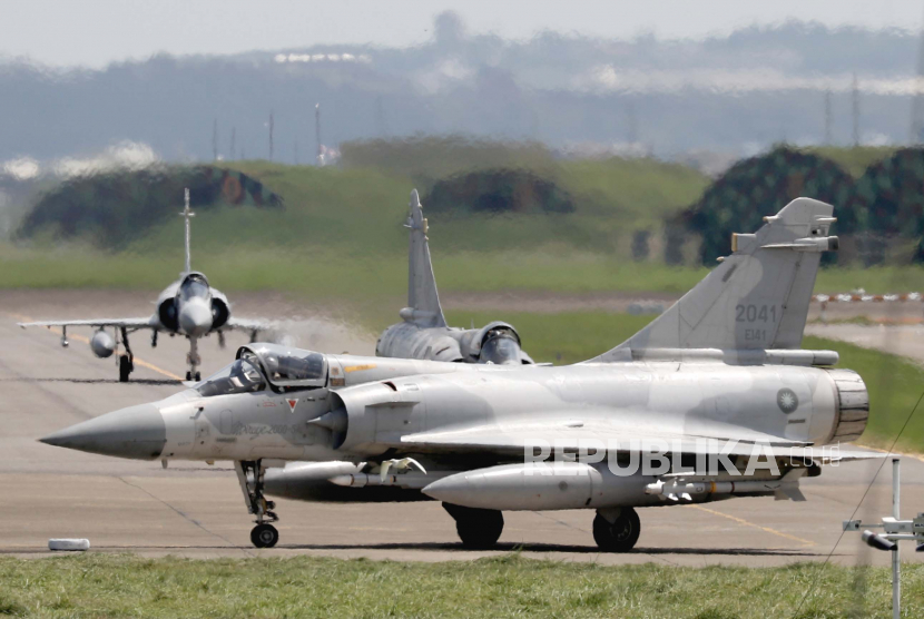 Jet tempur Mirage 2000-5 produksi pabrikan Prancis.