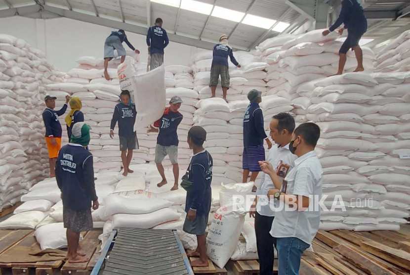 Pupuk Indonesia berhasil mencatatkan laba bersih audited sebesar Rp 18,51 triliun.