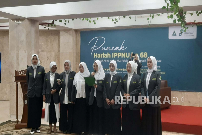 Pusat Ikatan Pelajar Putri Nahdlatul Ulama (IPPNU) menggelar acara Puncak Harlah IPPNU ke-68 di Masjid Istiqlal, Jakarta Pusat, Sabtu (11/3/2023). Ketua Umum IPPNU, Whasfi Velasufah mengajak pelajar putri di Indonesia untuk melakukan optimalisasi dalam menciptakan ruang aman bagi pelajar. 