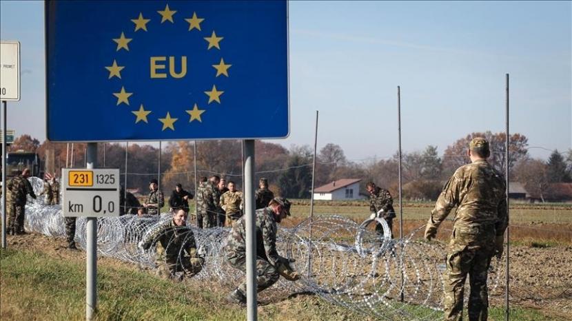 Komisaris Uni Eropa untuk Urusan Dalam Negeri Ylva Johansson mengatakan bahwa Uni Eropa harus bersiap menampung jutaan pengungsi dari Ukraina saat perang Rusia di Ukraina berlanjut.