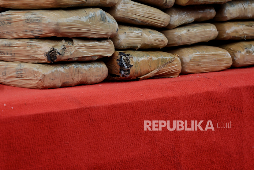 Barang bukti narkotika di perlihatkan saat konferensi pers di Markas Polda Metro Jaya (ilustrasi).