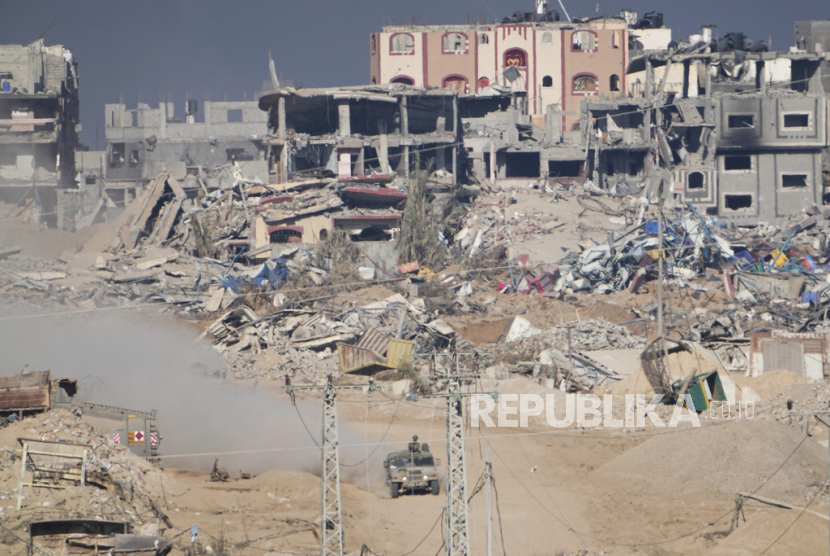 Tentara Israel di Jalur Gaza (ilustrasi). OKI sebut serangan Zionis Israel atas rakyat Palestina adalah genosida 