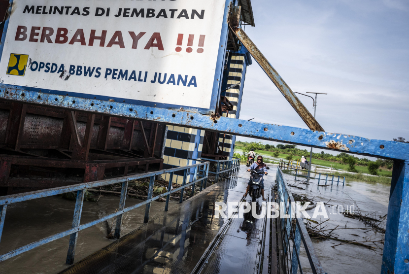 Debit Air Meningkat, Bendungan Wilalung Kalirejo Berstatus Awas