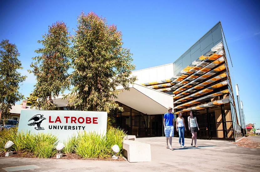La Trobe University Australia Resmi Tutup Program Bahasa Indonesia