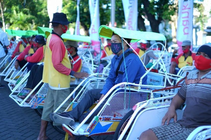 Tingkatkan Layanan Wisata, Pemkot Rebranding Ratusan Becak di Kota Pasuruan