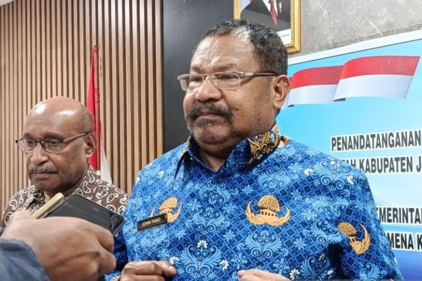 Kementerian Pekerjaan Umum dan Perumahan Rakyat (PUPR) akan mempercepat pembangunan segmen jalan Trans-Jayapura-Wamena sepanjang 61 kilometer di provinsi Papua Pegunungan pada tahun 2025.