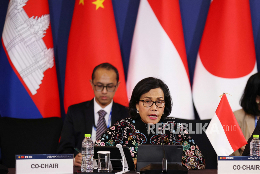 Indonesia’s Finance Minister Sri Mulyani Indrawati speaks during the 26th ASEAN+3 Finance Ministers and Central Bank Governors’ meeting in Incheon, South Korea, May 2, 2023. 