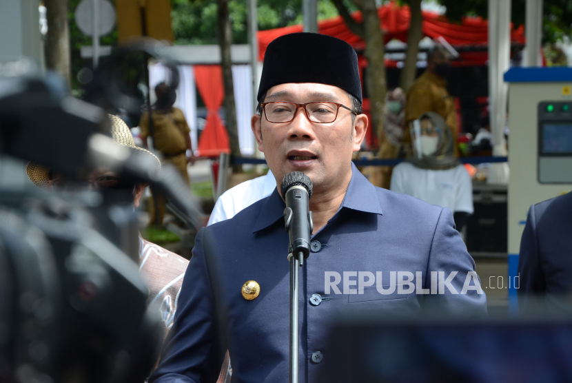 Gubernur Jawa Barat Ridwan Kamil, (ilustrasi).  Usai menyalati jenazah Yerry Yanuar, Ridwan Kamil mengatakan Pemprov Jabar kehilangan sosok pejabat yang menjadi teladan bagi pegawai yang lain.