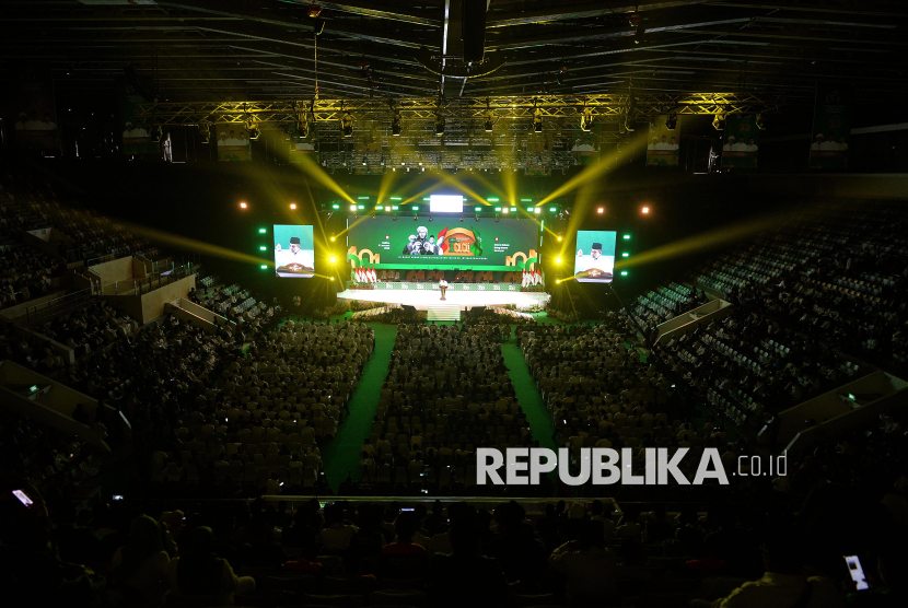 Refleksi Satu Abad Nahdlatul Ulama, Prabowo dan Rais Aam tak Hadir