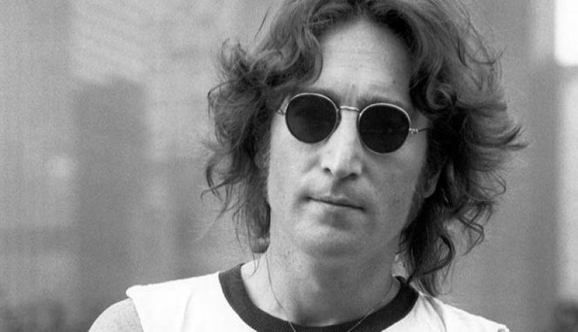 John Lennon, The Beattles.