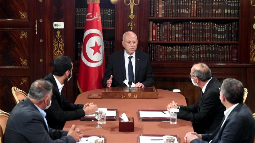 Presiden Tunisia Kais Saied menyampaikan rasa hormatnya terhadap kebebasan dan legitimasi hukum.