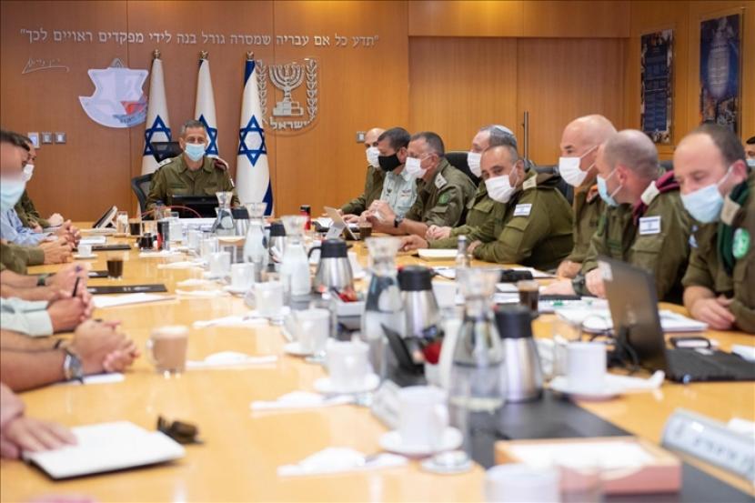 Panglima militer Israel Aviv Kohavi memperingatkan bahwa persiapan untuk menyerang Iran atas program nuklirnya telah sangat dipercepat.