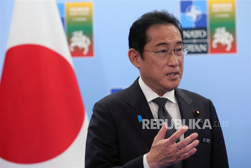 Perdana Menteri Jepang Fumio Kishida mendesak operator untuk mengutamakan keselamatan menjelang rencana pembuangan air radioaktif olahan yang disimpan di fasilitas itu ke laut.