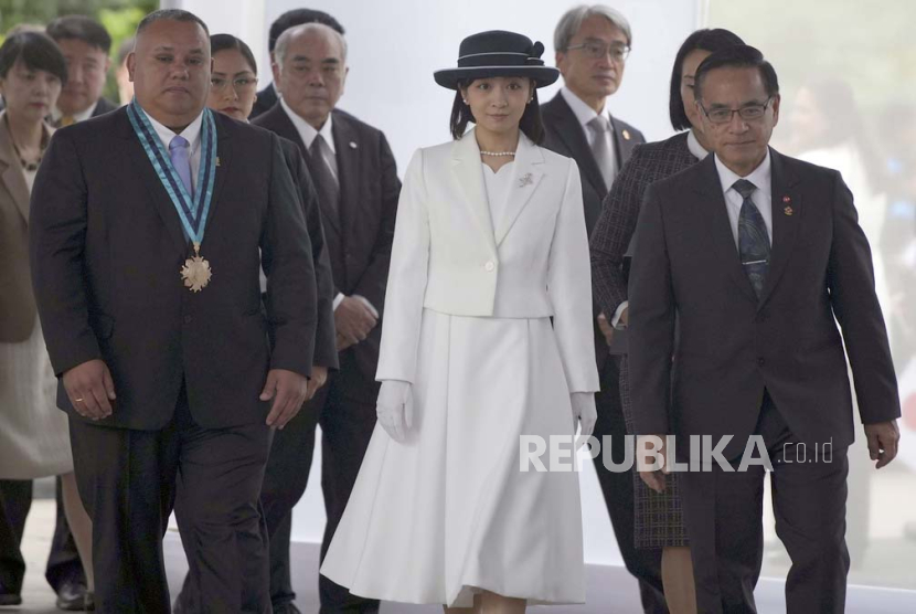 Viral! Putri Kako dari Jepang Tuai Pujian karena Naik Pesawat Ekonomi