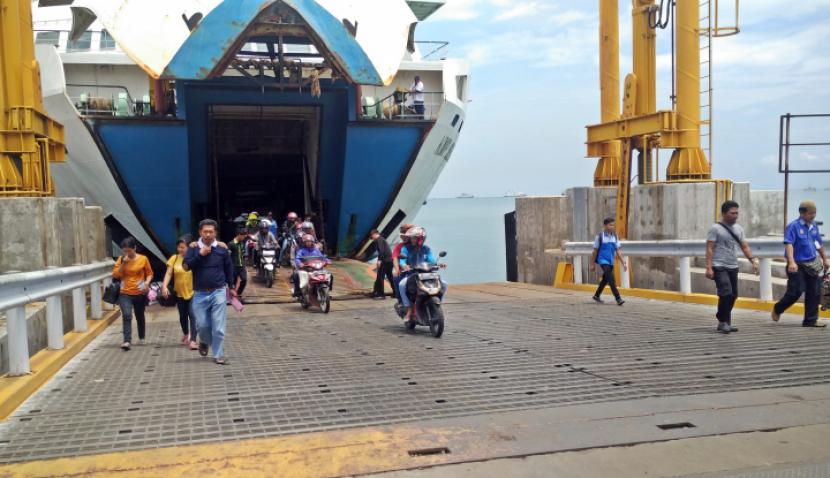 Bayar Ferry Bisa Lewat ShopeePay, Ini Caranya... (Foto: Bambang Ismoyo)