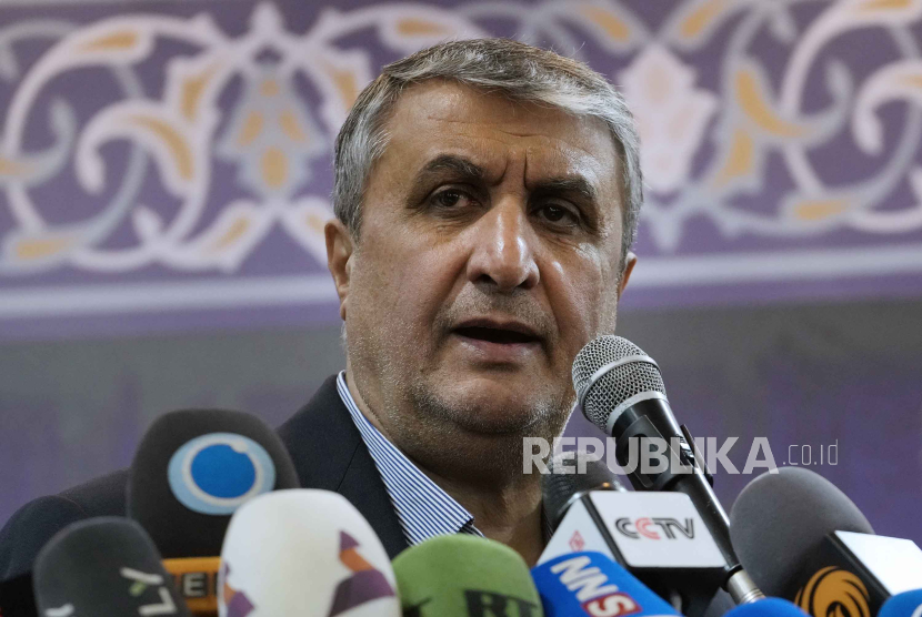 Kepala AEOI Mohammad Eslami