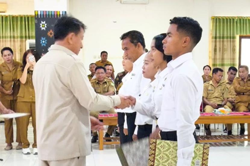Wabup Mabar: CPNS dan PPPK Harus Jadi Teladan Pelayanan Publik