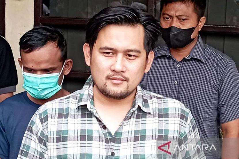 <i>Polresta Cilacap tetapkan tersangka pembunuhan berencana terhadap anak</i>.