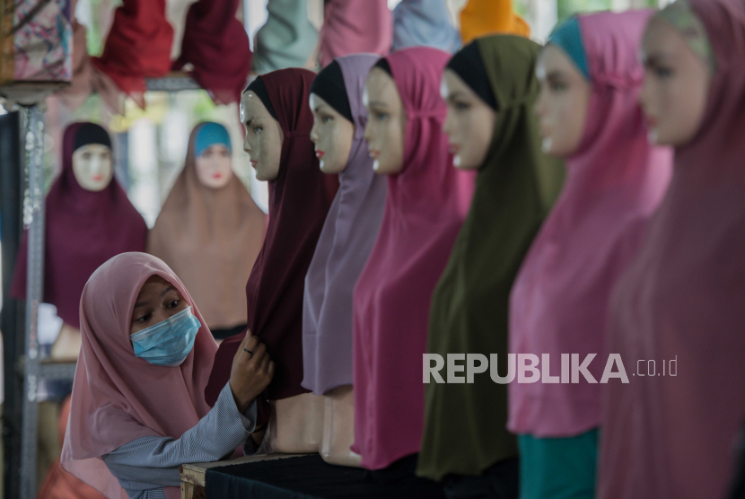 Benarkah Wanita dalam Islam tak Punya Tanggung Jawab Nafkah?