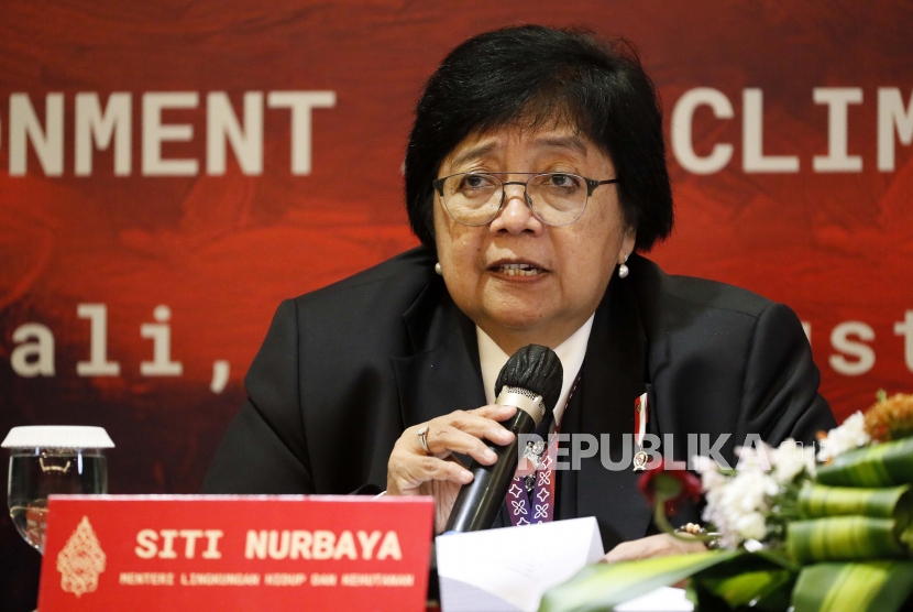  Menteri Lingkungan Hidup dan Kehutanan (LHK), Siti Nurbaya Bakar .