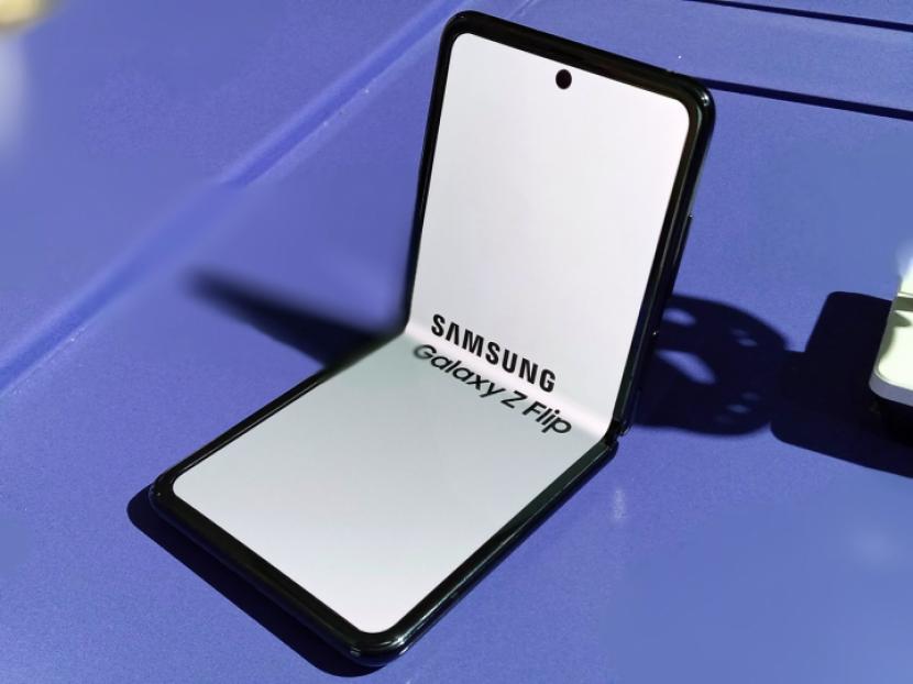 Samsung Tak Bisa Cetak Banyak Cuan, Soalnya S20 Enggak Selaris Ponsel Lipat!. (FOTO: Bernadinus Adi Pramudita)