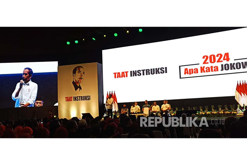 Presiden Jokowi menghadiri gelaran Konsolidasi Nasional Jaringan Relawan Alap-Alap Jokowi di Sentul International Convention Center (SICC), Kabupaten Bogor, Sabtu (7/10/2023). 
