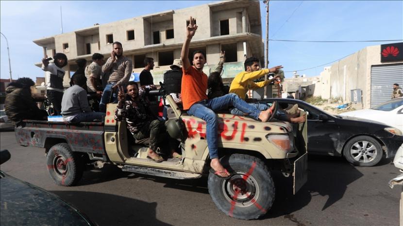 Departemen Keuangan mengatakan Mohamed al-Kani dan milisi Kaniyat di Libya terlibat dalam penyiksaan, penghilangan paksa, dan pengungsian warga sipil di negara yang dilanda konflik itu - Anadolu Agency