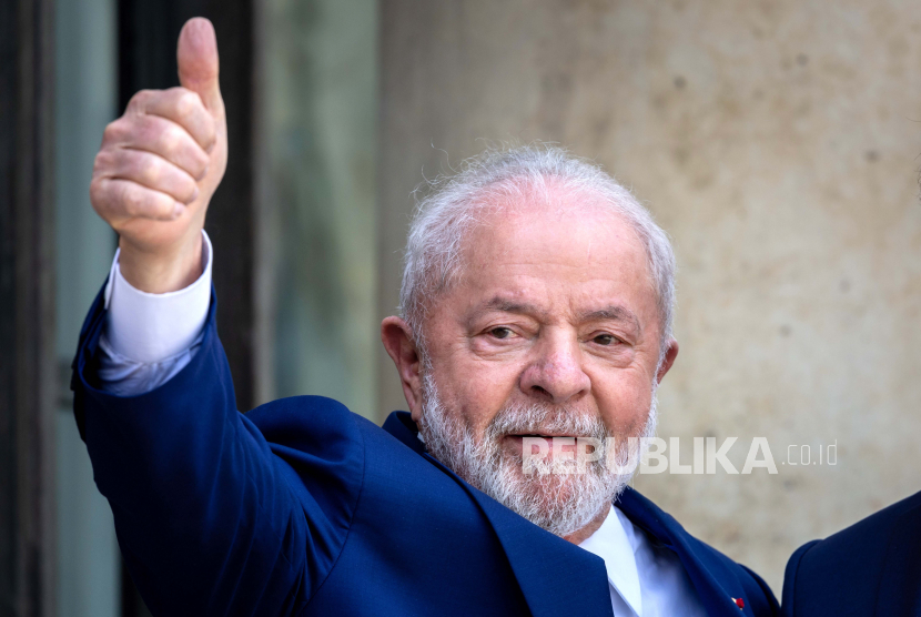 Presiden Brasil Luiz Inácio Lula da Silva akan menjalani operasi pinggul pada Jumat (29/9/2023) mendatang.