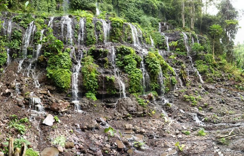 Air Terjun Penumpahan, Surga Baru di Pagar Alam?.