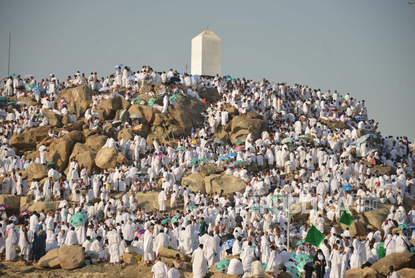Menteri Arab Saudi: 1,8 Juta Jamaah dari 150 Negara Tunaikan Ibadah Haji