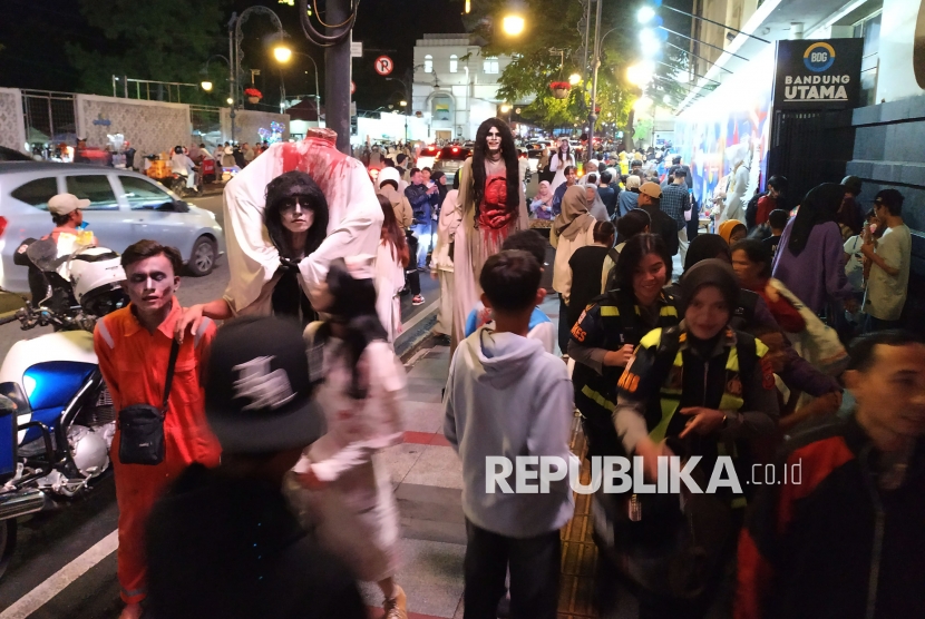 Sampah di Malam Perayaan Tahun Baru di Bandung Capai 63,76 Ton