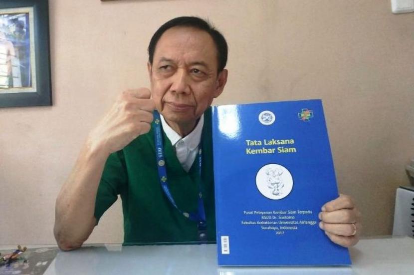 Ketua Tim Kembar Siam RSU Soetomo, dr Agus Harianto Tutup Usia