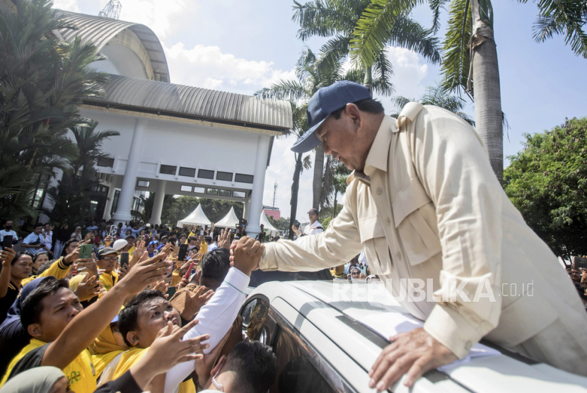 Prabowo Subianto. Dalam kampanye, Prabowo Subianto menegaskan sebagai penerus Presiden Jokowi.