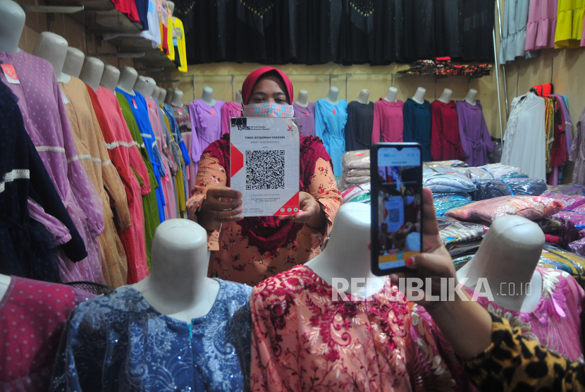 Semua pasar di Banjarmasin akan menerapkan metode pembayaran QRIS. (ilustasi(