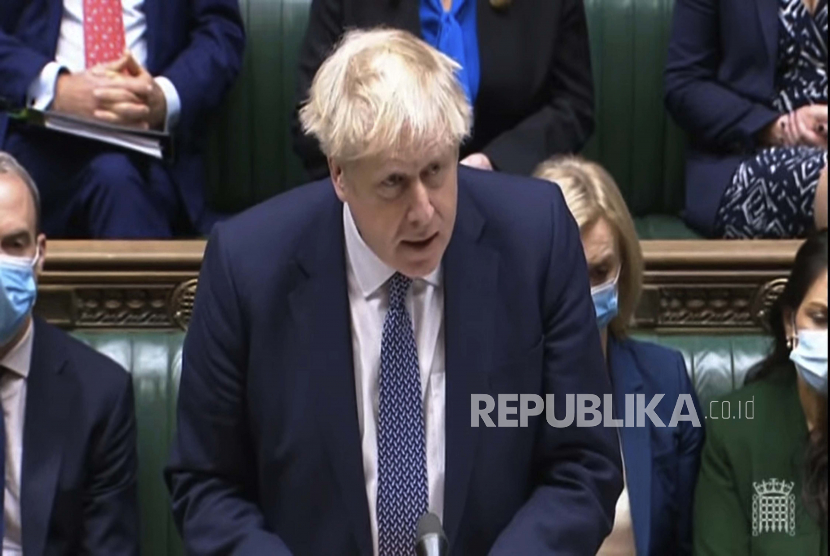 Dalam cuplikan yang diambil dari video ini, Perdana Menteri Inggris Boris Johnson membuat pernyataan menjelang Pertanyaan Perdana Menteri di House of Commons, London, Rabu, 12 Januari 2022. 