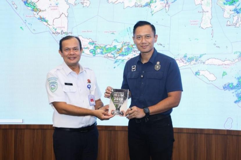 Kemenko IPK dan BMKG Sinergi Mitigasi Cuaca Ekstrem Jelang Natal-Tahun Baru