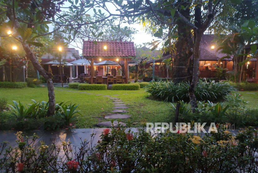 Restoran yang dikabarkan milik Rafael Alun, ayah Mario Dendy Satrio di Yogyakarta. KPK kembali menyita properti milik Rafael Alun di Yogyakarta.