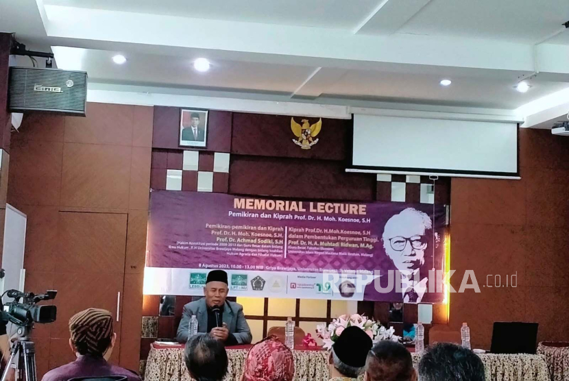 Lembaga Seniman dan Budayawan Muslimin Indonesia (LESBUMI) NU Jawa Timur dan Ikatan Sarjana Nahdlatul Ulama (ISNU) melakukan seminar pembahasan sosok Mohammad Koesnoe di Griya Universitas Brawijaya (UB), Kota Malang, Selasa (8/8/2023). 