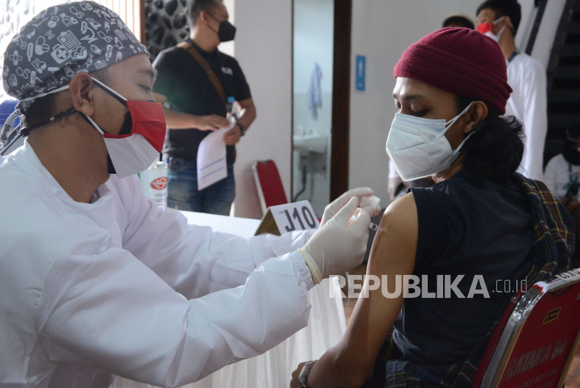 Saat ini, vaksinasi Covid-19 di Kota Surakarta sudah mencapai 75,03 persen.