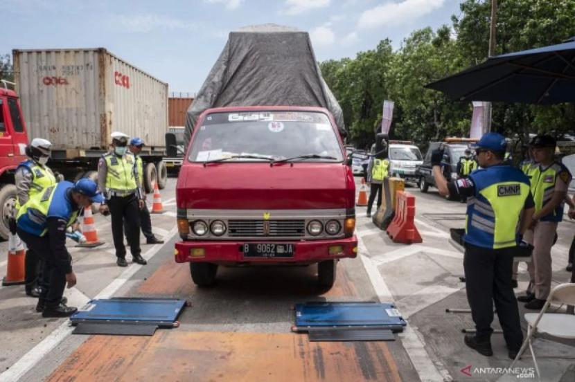 AHY: 35 persen perusahaan logistik siap normalisasi kendaraan ODOL.