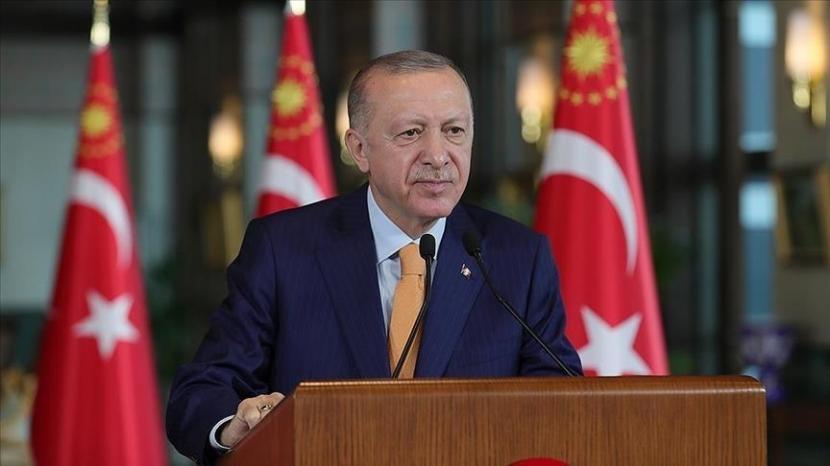 Presiden Turki Recep Tayyip Erdogan mengumumkan bahwa negaranya akan mengirimkan kereta ke Afghanistan yang membawa barang-barang bantuan kemanusiaan darurat.
