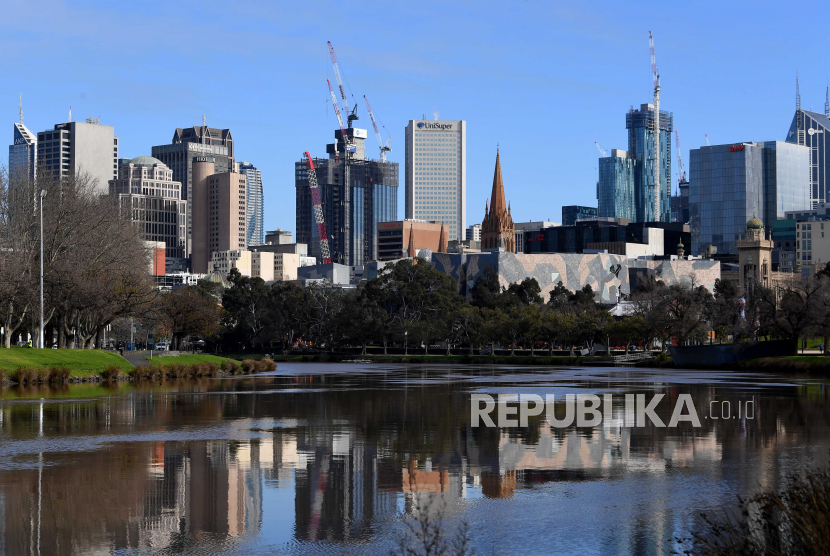  Pemandangan umum Skyline di Melbourne, Australia, 25 Agustus 2020. Australia akan memperpanjang aturan perlindungan kebangkrutan dan kebangkrutan sementara hingga akhir 2020. 