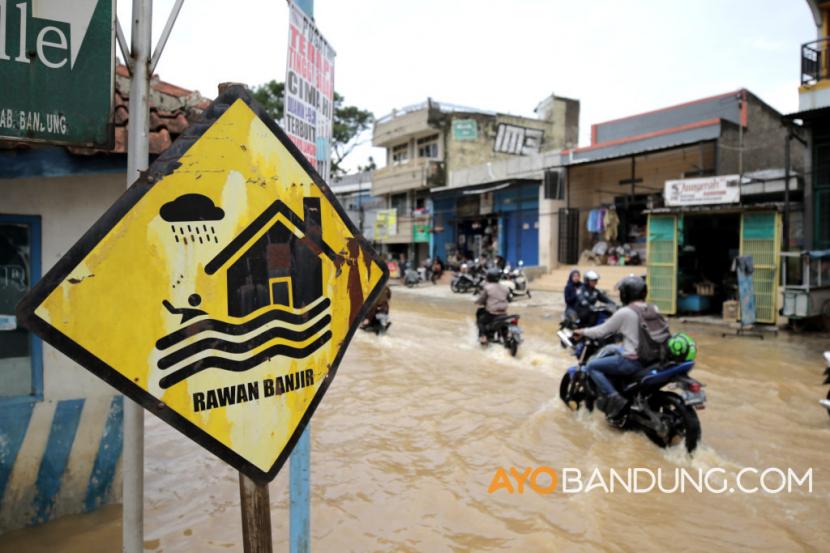  Banjir di Bandung