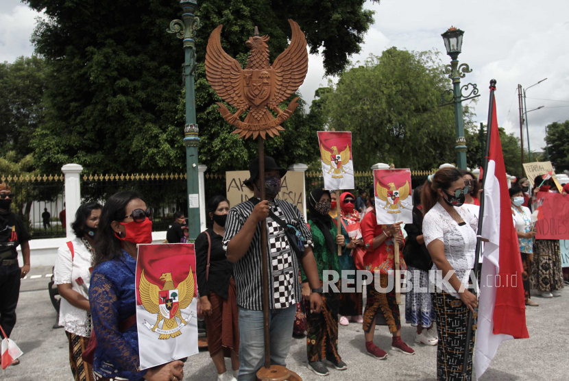 Aksi damai di kawasan Titik Nol Kilometer Yogyakarta  mereka mengajak agar seluruh masyarakat untuk menjaga kesatuan NKRI dan menolak segala bentuk praktek separatisme, radikalisme, dan terorisme. 