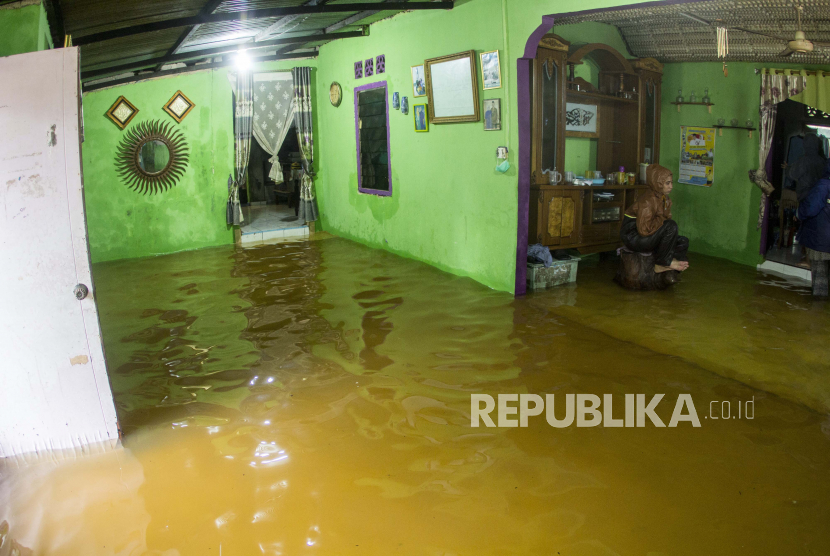 Banjir Rendam Kawasan Permukiman Di Batam Republika Online