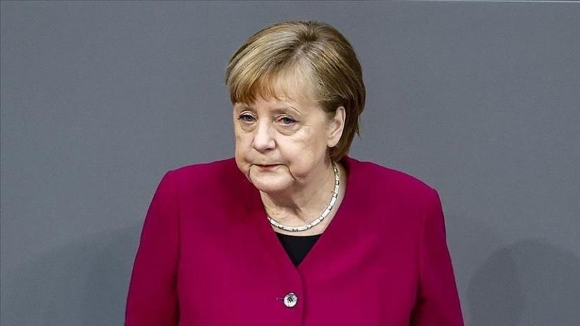 Kanselir Jerman Angela Merkel pada Rabu berjanji untuk tetap mengenang kejahatan Nazi.