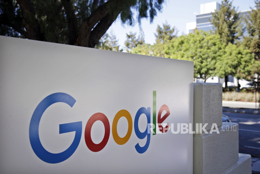Google menggunakan ribuan pekerja kontrak untuk melakukan tugas melatih respons Bard. Namun, para pekerja ini tidak terlalu senang dengan kondisi kerja mereka/ilustrasi
