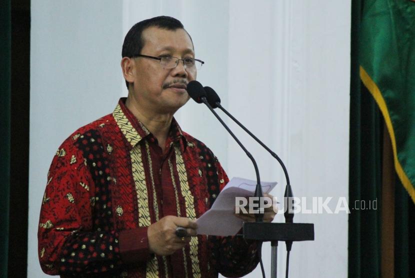 Sekretaris Daerah Jawa Barat Iwa Karniwa