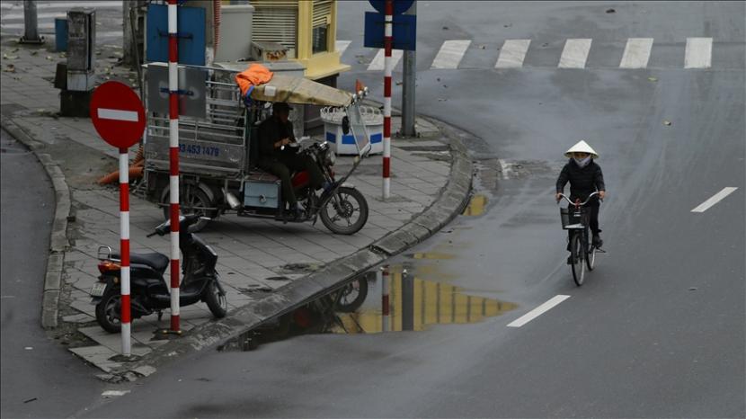 Kota Ho Chi Minh menyumbangkan 18.210 dari total 33.035 kasus Covid-19 lokal selama Vietnam dilanda gelombang keempat pandemi sejak akhir April - Anadolu Agency